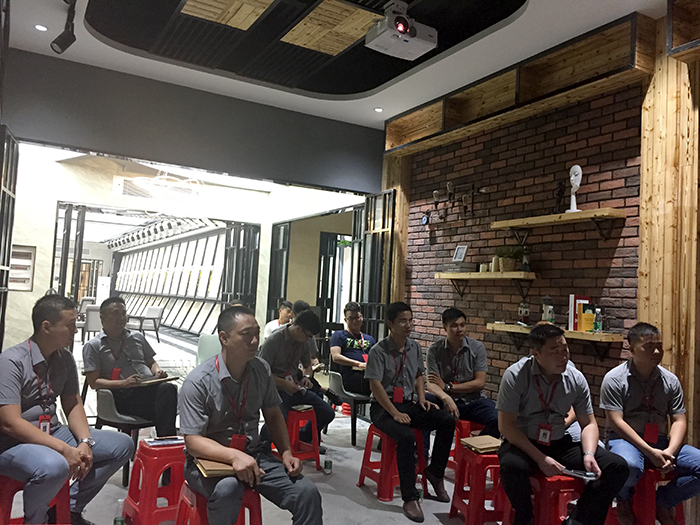 陶瓷一线品牌888集团电子游戏瓷砖“若何急剧向新客户介绍公司和服务”演讲角逐圆满实现